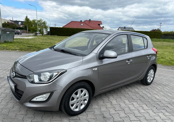 Hyundai i20 cena 22999 przebieg: 136000, rok produkcji 2012 z Świebodzin małe 154